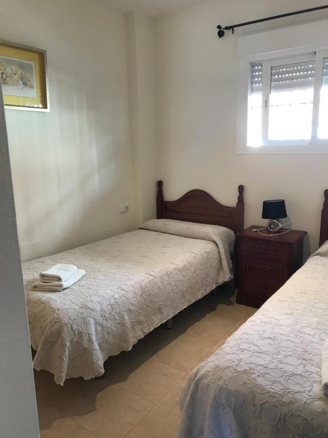 Apartamento A Pie De Playa. نيرخا المظهر الخارجي الصورة